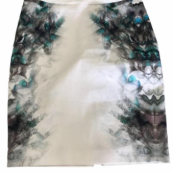 Elie Tahari Mini Skirt - Picture 1 of 5